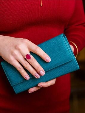 HUGE 50% OFF ALL WALLETS FROM 9/18-9/22